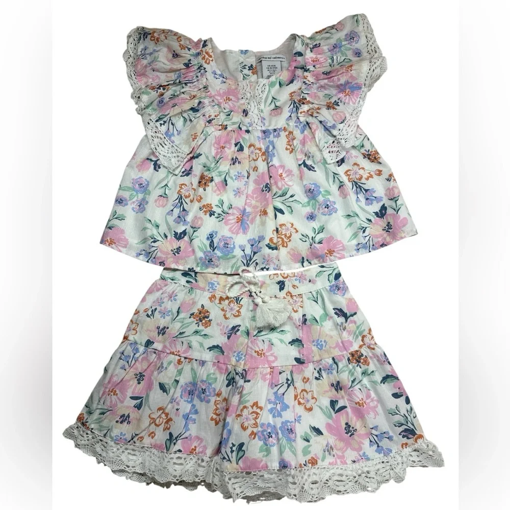 Cupcakes and Cashmere Two Piece Floral Short Set Ruffles & Lace XS Girls 4 EUC